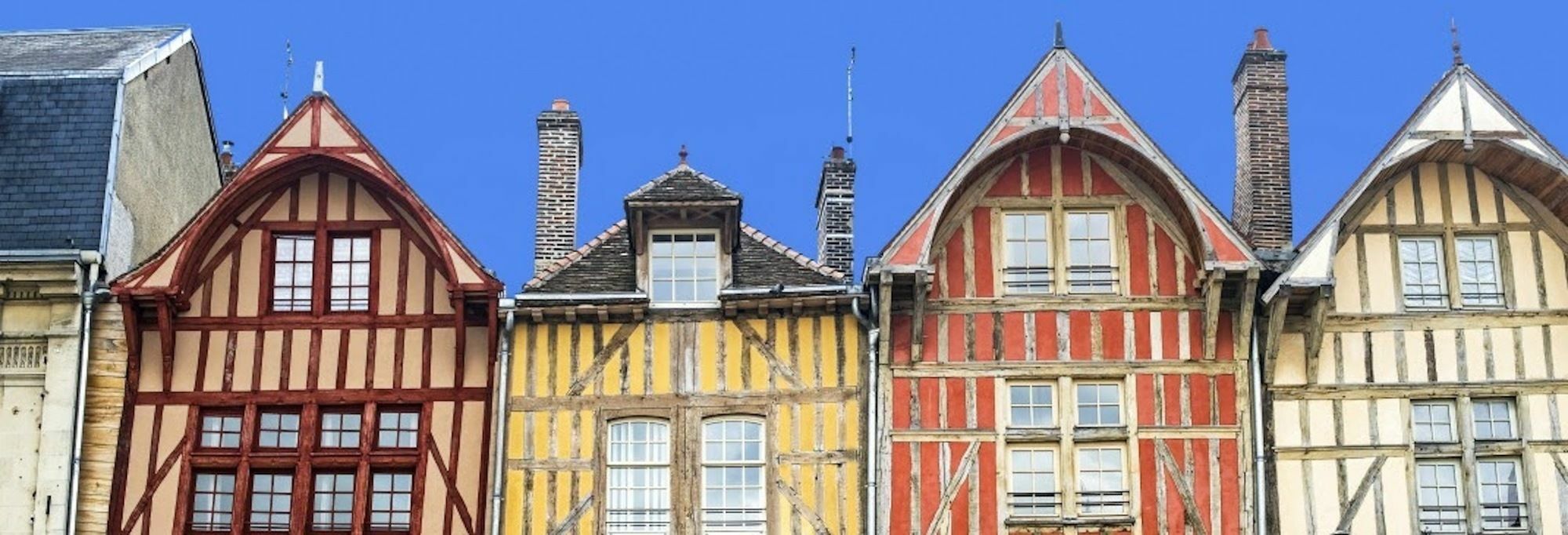 Logis Hôtel du Cirque Troyes centre historique Extérieur photo